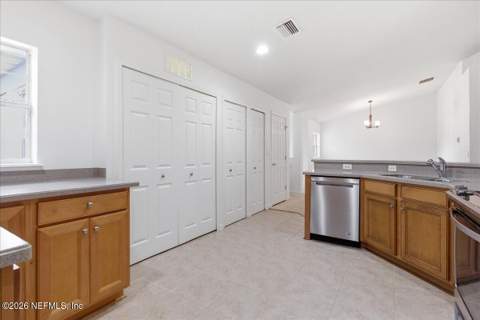 8521 Little Swift Circle #34D, Jacksonville FL - photo 21 of 47