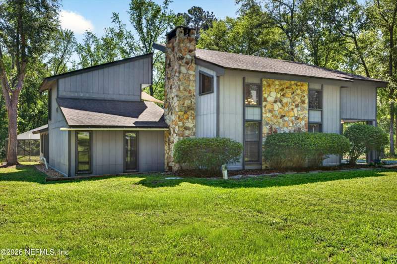 5 bedroom Single Family Residence at 2411 Halperns Way, Black Creek Park, Middleburg — photo 4