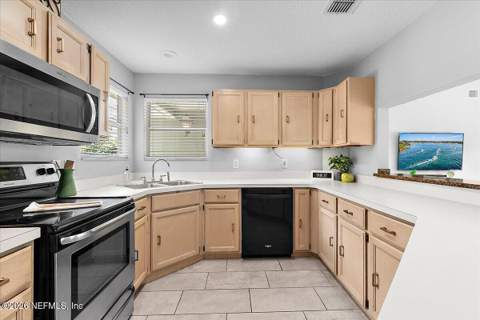 1472 Marsh Rabbit Way, Fleming Island FL - photo 6 of 22