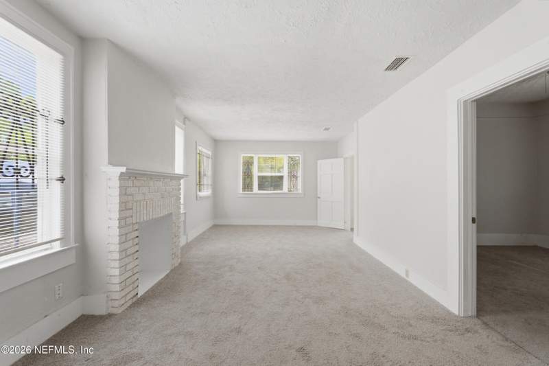 3 bedroom Single Family Residence at 530 W 19th Street, North Springfield Heights, Jacksonville — photo 3