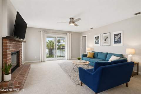 124 Hopkins Street, Neptune Beach FL - photo 9 of 48