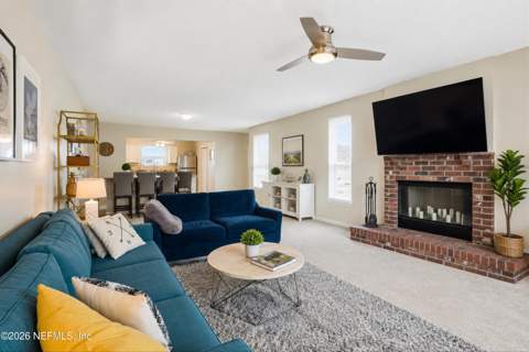 124 Hopkins Street, Neptune Beach FL - photo 10 of 48