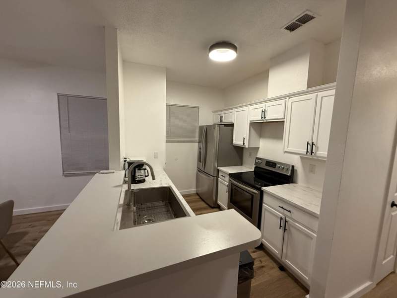 3 bedroom Single Family Residence at 2249 W 45th, Royal Terrace Addn, Jacksonville — photo 3
