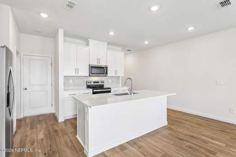 221 Yellowstone Drive, St. Augustine FL - photo 11 of 35