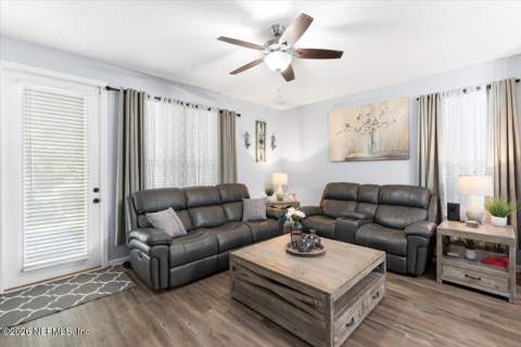 625 Oakleaf Plantation Parkway #1118, Orange Park FL - photo 11 of 42