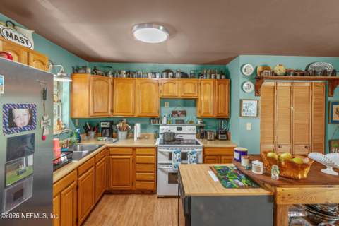 11115 SW 105th Street, Brooker FL - photo 16 of 50