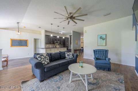 3787 Juliet Leia Circle, Jacksonville FL - photo 8 of 39
