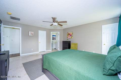 3787 Juliet Leia Circle, Jacksonville FL - photo 15 of 39