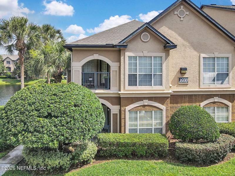 3 bedroom Condominium at 10961 Burnt Mill Road #1621, Reserve At James Island Lc, Jacksonville — photo 3