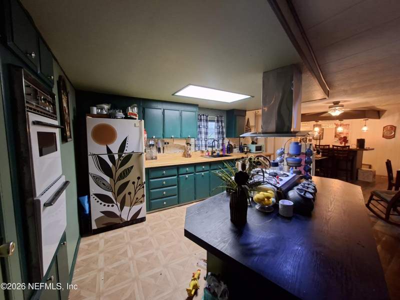 2 bedroom Manufactured Home at 204 Seminole Trail, Whispering Pines, Georgetown — photo 4