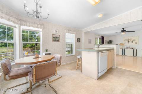 100 McGrady Lake Road, Crescent City FL - photo 6 of 59