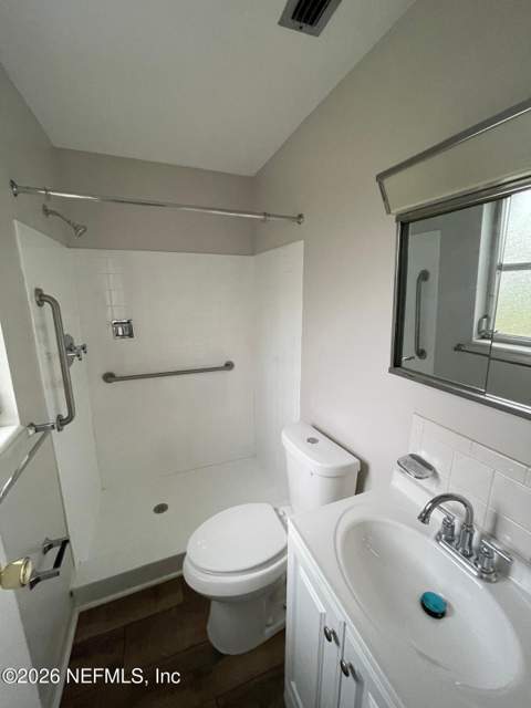 7405 Deepwood Drive, Jacksonville FL - photo 18 of 27