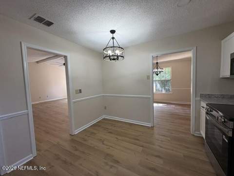 1614 Ponderosa Pine Drive, Jacksonville FL - photo 18 of 34