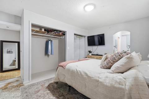 1025 Granger Drive, Jacksonville FL - photo 15 of 48