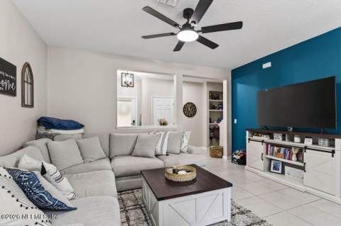 13935 Molina Drive, Jacksonville FL - photo 10 of 48