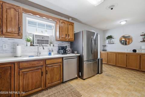 1025 Granger Drive, Jacksonville FL - photo 11 of 48