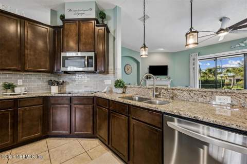 33114 Prairie Parke Place, Fernandina Beach FL - photo 9 of 38