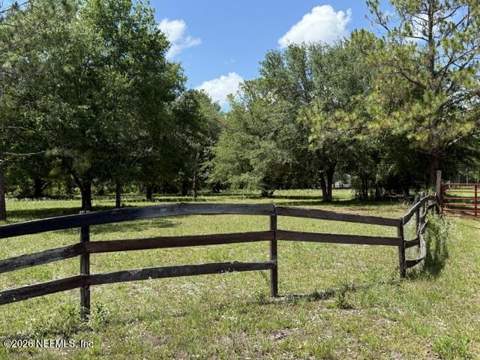 5214 Carter Spencer Road, Middleburg FL - photo 8 of 50