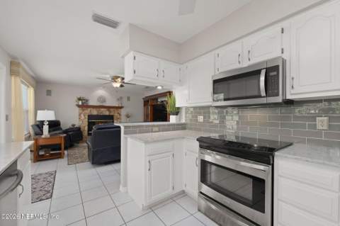1108 24th Street, Jacksonville Beach FL - photo 19 of 51