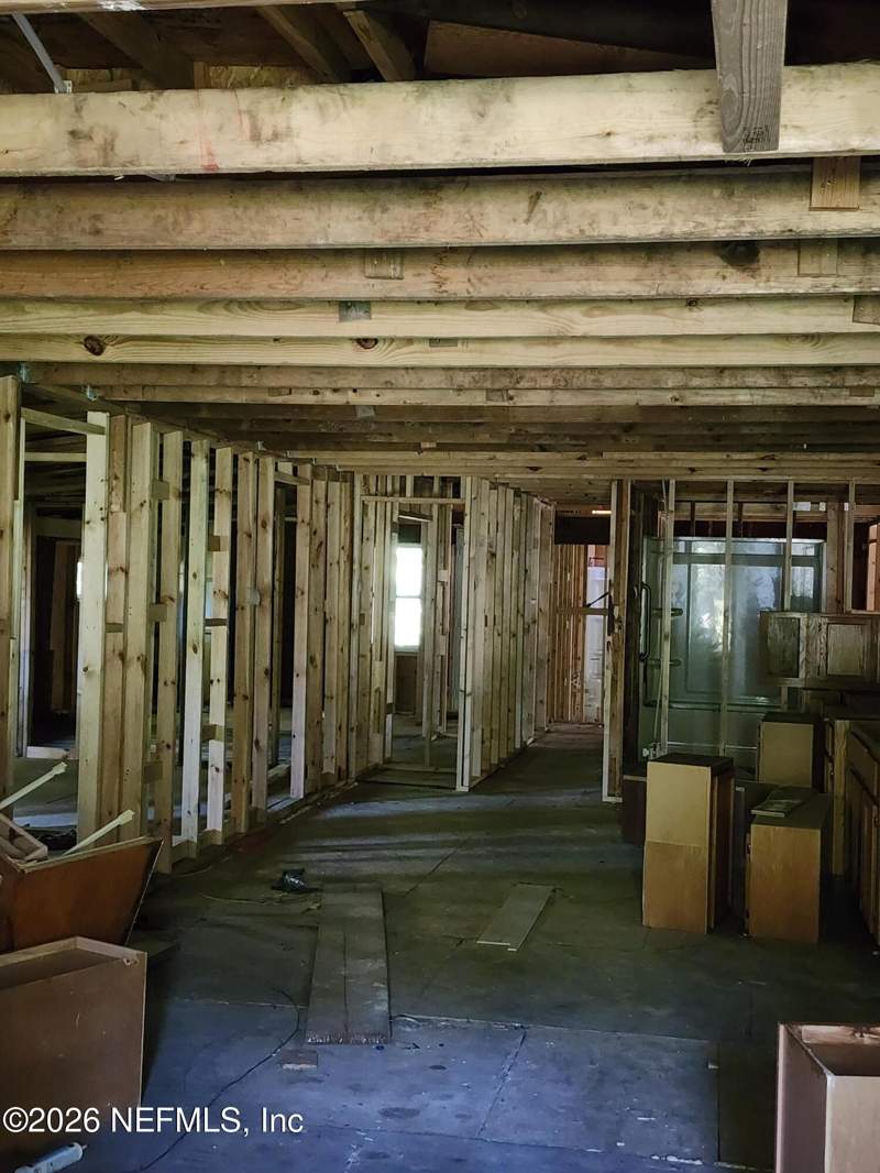 5 bedroom Single Family Residence at 7004 Dayton Road, Lackawanna, Jacksonville — photo 2