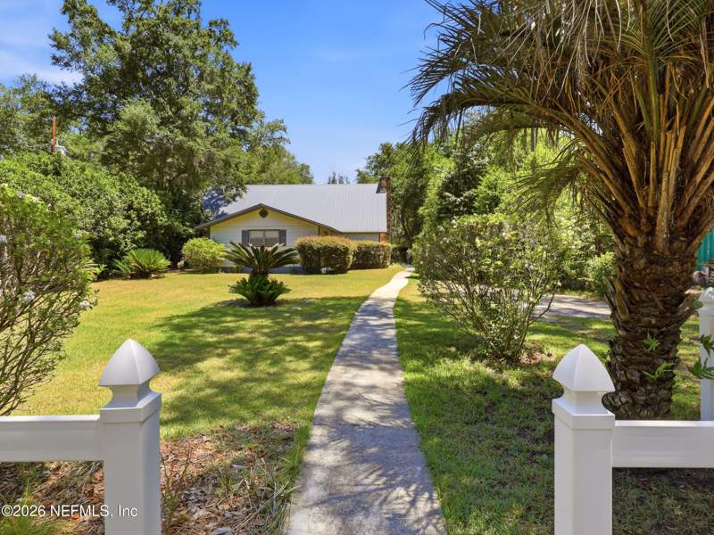 5 bedroom Single Family Residence at 5419 County Road 352, Gatorbone, Keystone Heights — photo 5