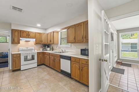 13733 John Williams Road, Sanderson FL - photo 8 of 73
