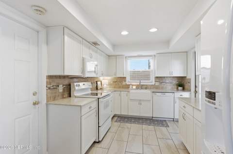 317 Magnolia Street, Neptune Beach FL - photo 6 of 6