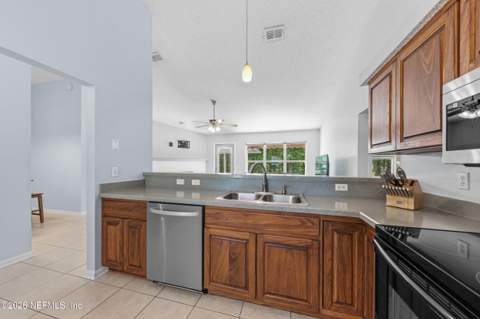 1811 Dahlia Court, Middleburg FL - photo 9 of 25