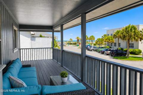 124 Hopkins Street, Neptune Beach FL - photo 7 of 48