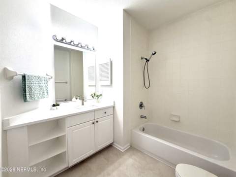 10901 Burnt Mill Road #406, Jacksonville FL - photo 17 of 24