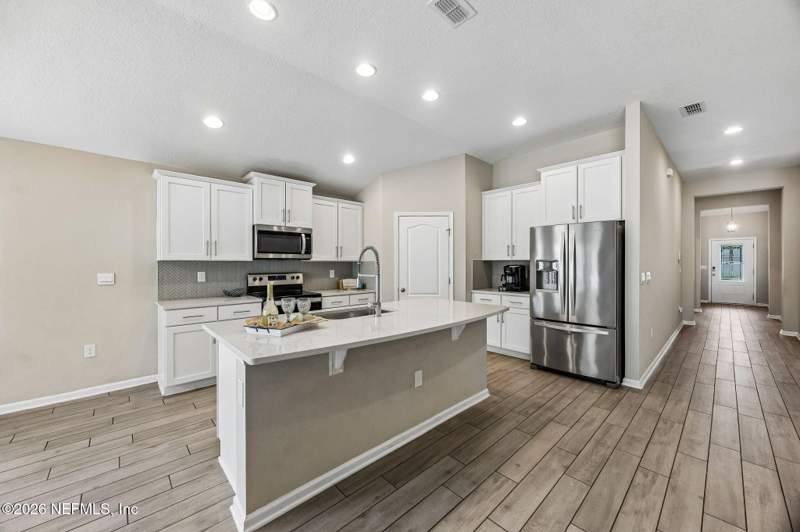 4 bedroom Single Family Residence at 65908 Edgewater Drive, River Glen, Yulee — photo 5