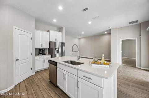 65908 Edgewater Drive, Yulee FL - photo 13 of 49