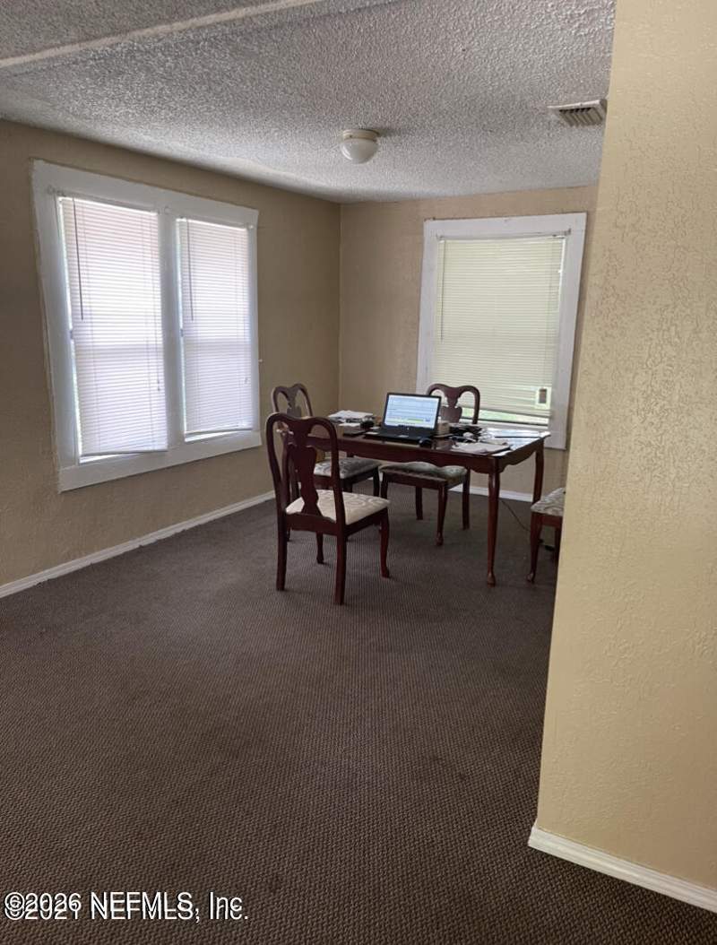 3 bedroom Single Family Residence at 1631 McConihe Street, Millers Addition, Jacksonville — photo 5