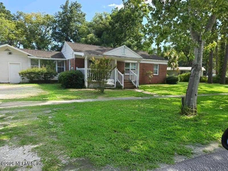 4 bedroom Single Family Residence at 4762 Cambridge Road, Lake Shore, Jacksonville — photo 2