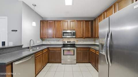 5006 Key Lime Drive #307, Jacksonville FL - photo 11 of 50