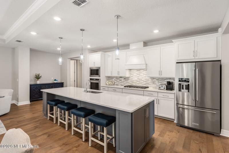 3 bedroom Single Family Residence at 613 Witty Banter Court, Del Webb Wildlight, Yulee — photo 4