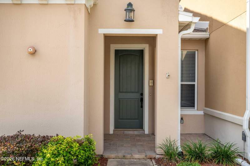 3 bedroom Townhouse at 6116 Clearsky Drive, Sumerlin At Bartram, Jacksonville — photo 5