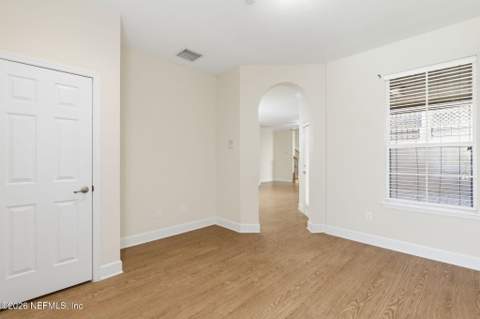 6116 Clearsky Drive, Jacksonville FL - photo 7 of 43