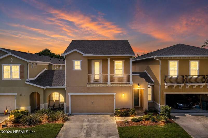 3 bedroom Townhouse at 6116 Clearsky Drive, Sumerlin At Bartram, Jacksonville — photo 3