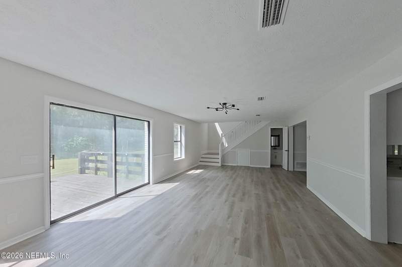 5 bedroom Single Family Residence at 6249 Lake Drive, Starke, Starke — photo 4