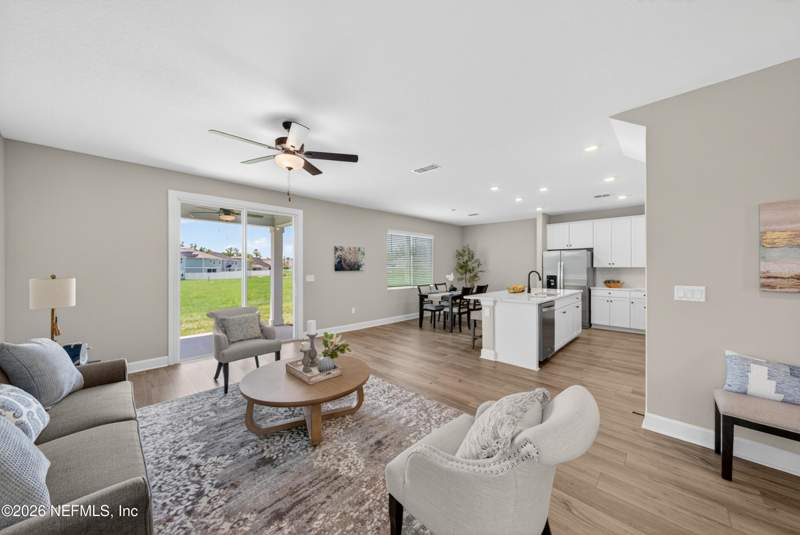 4 bedroom Single Family Residence at 3957 Gareys Ferry Way, Jennings Farm, Middleburg — photo 4