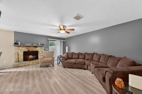 11726 Tanager Drive, Jacksonville FL - photo 11 of 29