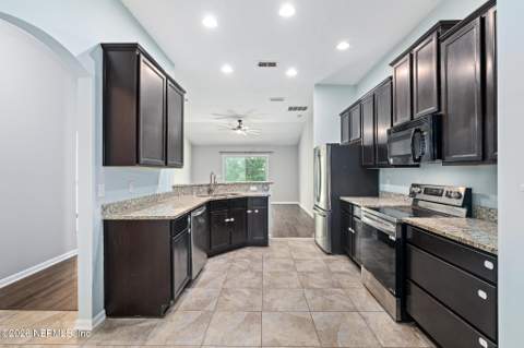 1242 Royal Dornoch Drive, Jacksonville FL - photo 18 of 72
