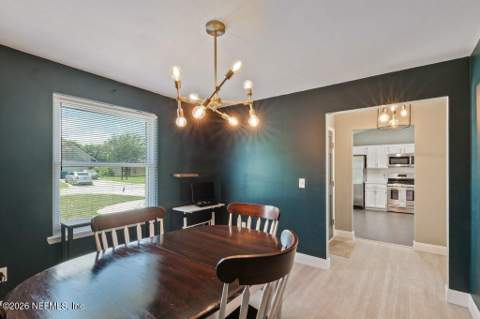 12635 Hobbit Lane, Jacksonville FL - photo 10 of 51