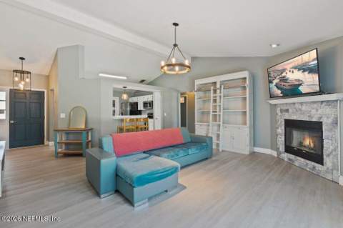 12635 Hobbit Lane, Jacksonville FL - photo 15 of 51