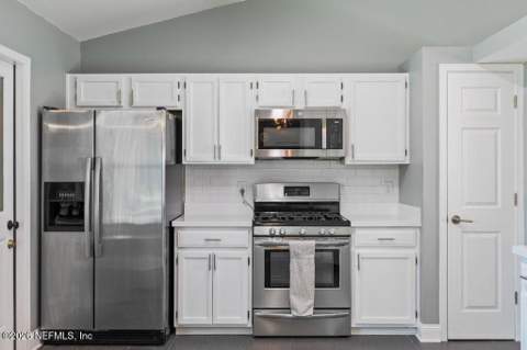 12635 Hobbit Lane, Jacksonville FL - photo 21 of 51