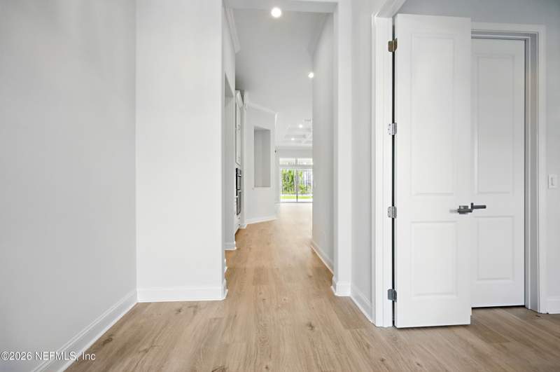 5 bedroom Single Family Residence at 290 Eagle Moon Lake Drive, Silver Landing, St. Augustine — photo 3
