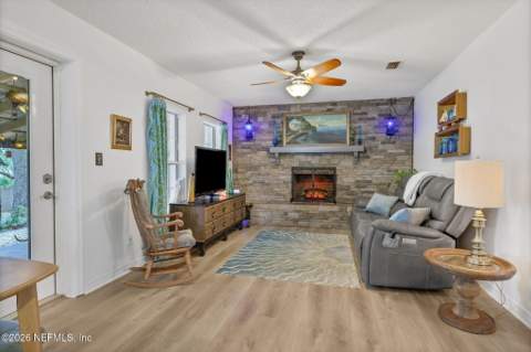6664 Woodland Drive, Keystone Heights FL - photo 21 of 70