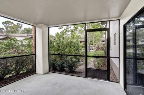 10150 Belle Rive Boulevard #407, Jacksonville FL - photo 9 of 20