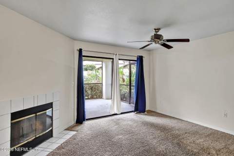 10150 Belle Rive Boulevard #407, Jacksonville FL - photo 8 of 20